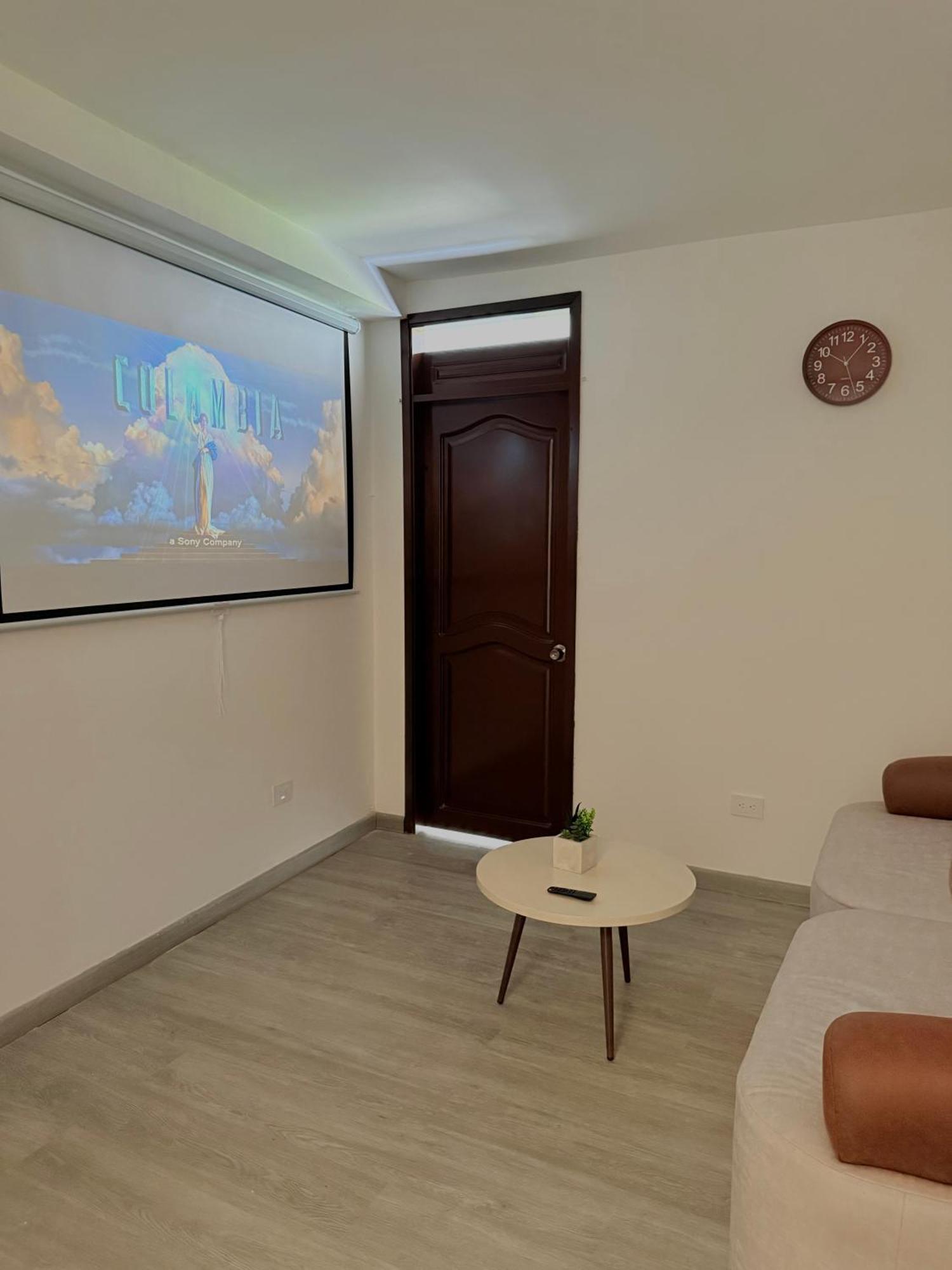 شقة Loft Host Partner Cerca Al Aeropuerto,Expofuturo Y Ukumari بيريرا المظهر الخارجي الصورة